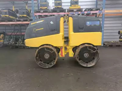 Ježkový válec Bomag BMP8500